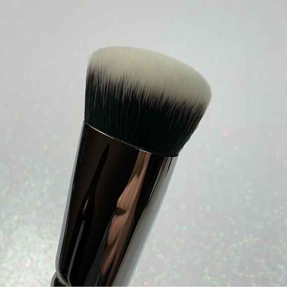 Zoeva 116 Brush - Picture 3 of 7